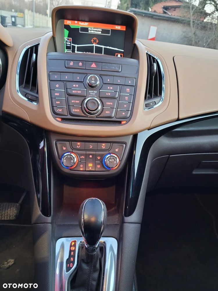 Opel Zafira 2.0 CDTI Cosmo - 11