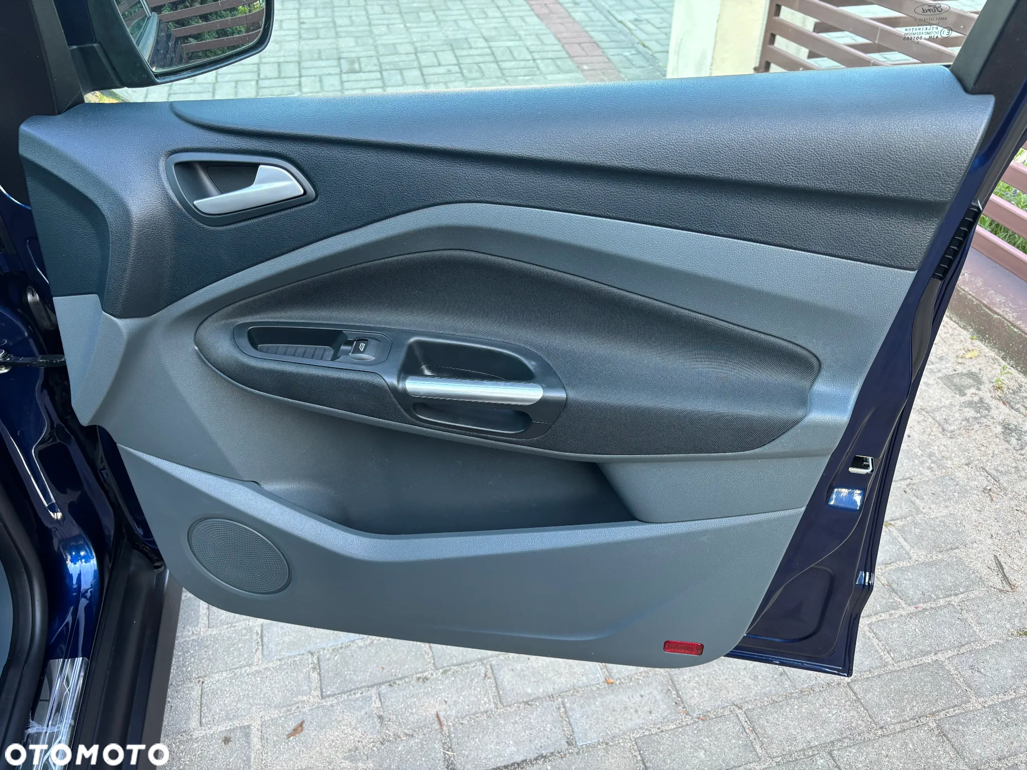 Ford C-MAX 1.6 EcoBoost Titanium - 25