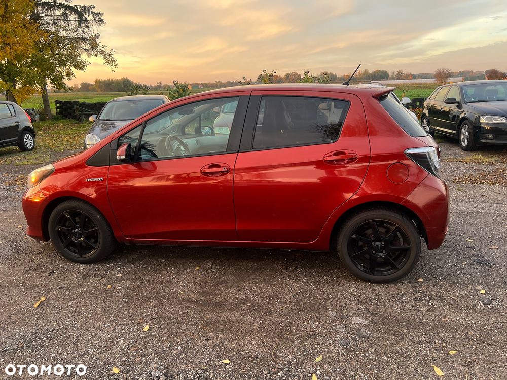 Toyota Yaris - 7