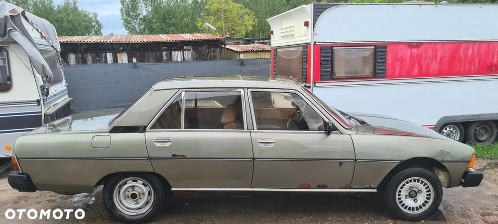 Peugeot 604 - 2