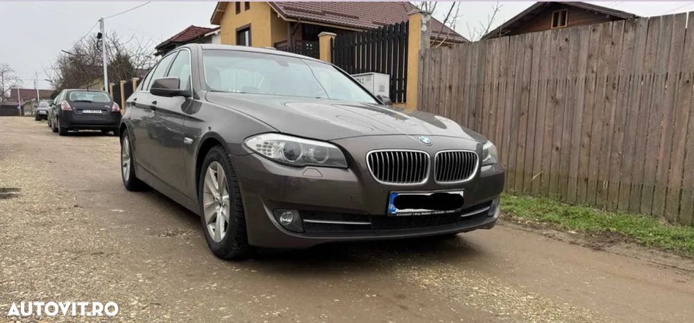 BMW Seria 5 520d Efficient Dynamics Edition - 1