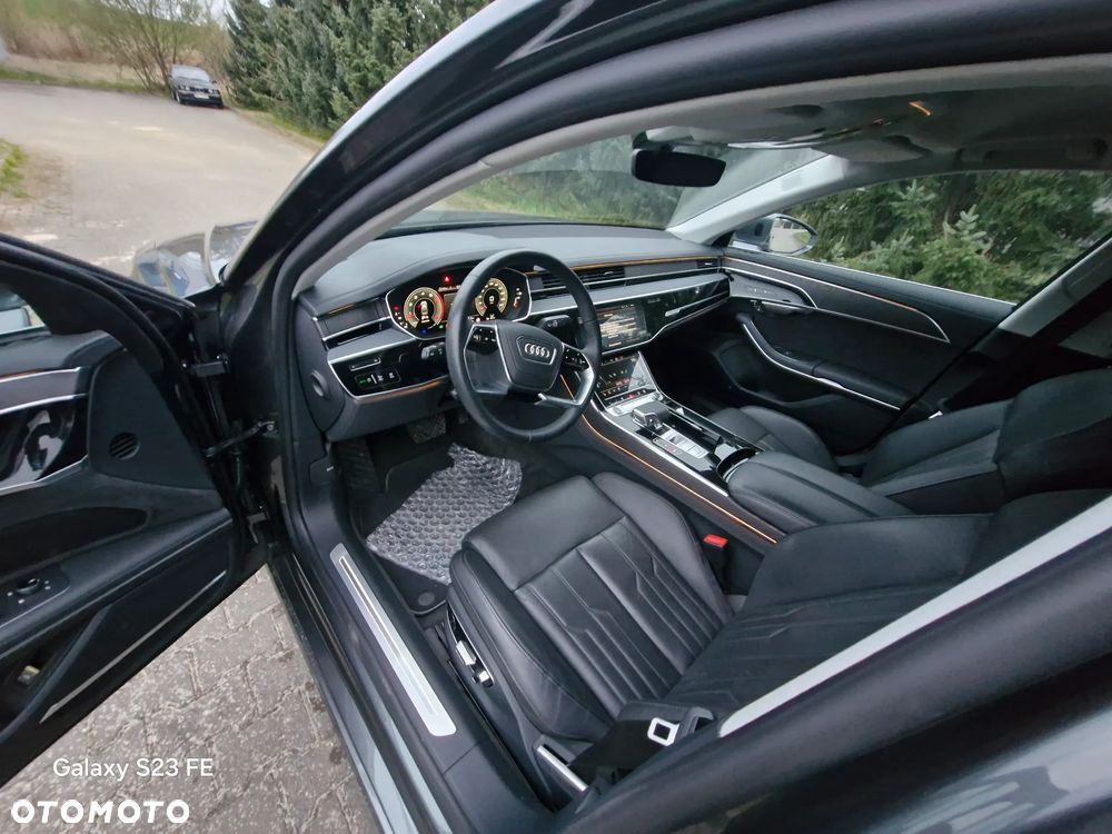 Audi A8 L 55 TFSI quattro tiptronic - 12