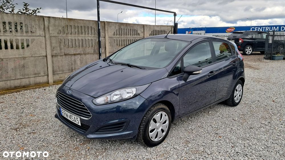 Ford Fiesta 1.25 Ambiente - 30