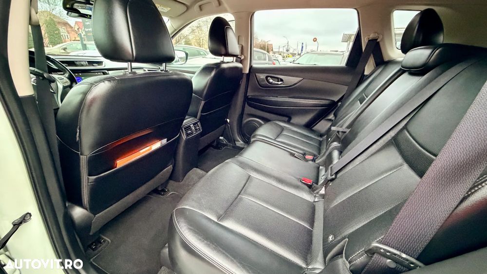 Nissan X-Trail 1.6 dCi ALL-MODE 4x4i N-Vision - 12