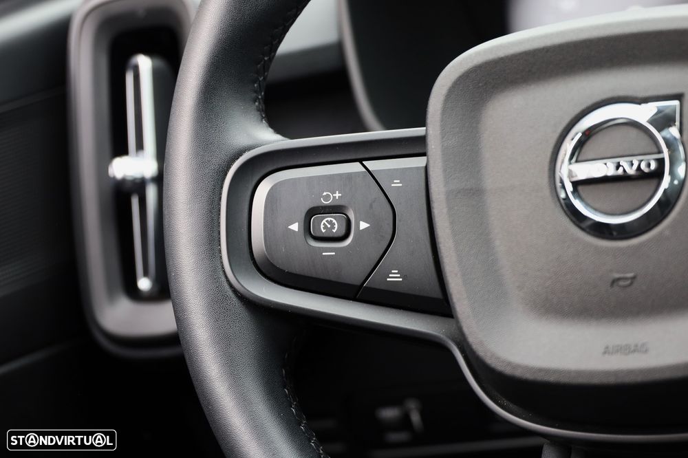 Volvo XC 40 1.5 T2 Momentum Core - 16