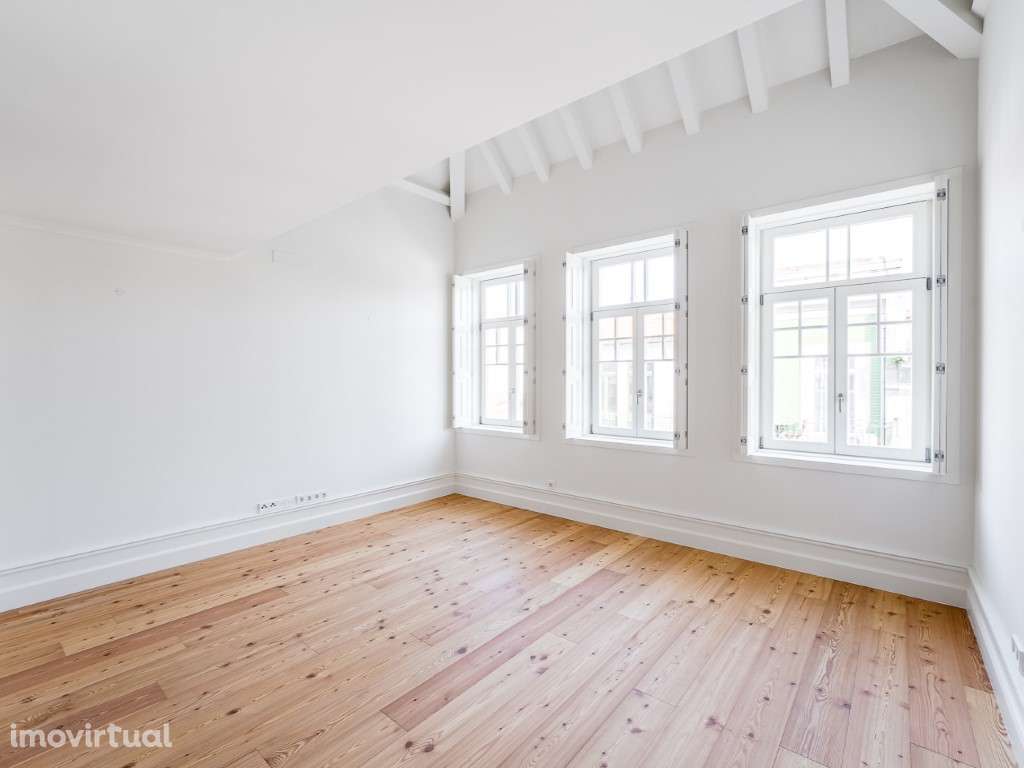 Apartamento T3 Duplex | Rua do Almada, Porto - Grande imagem: 2/36