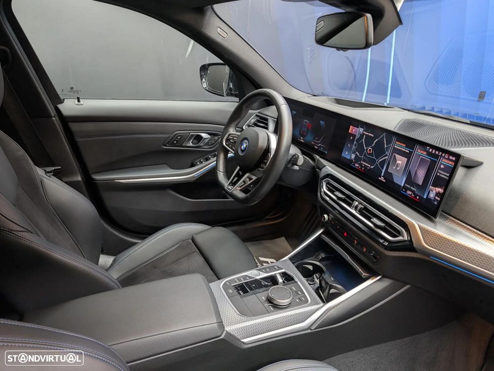 BMW 320 e Pack Desportivo M Auto - 40