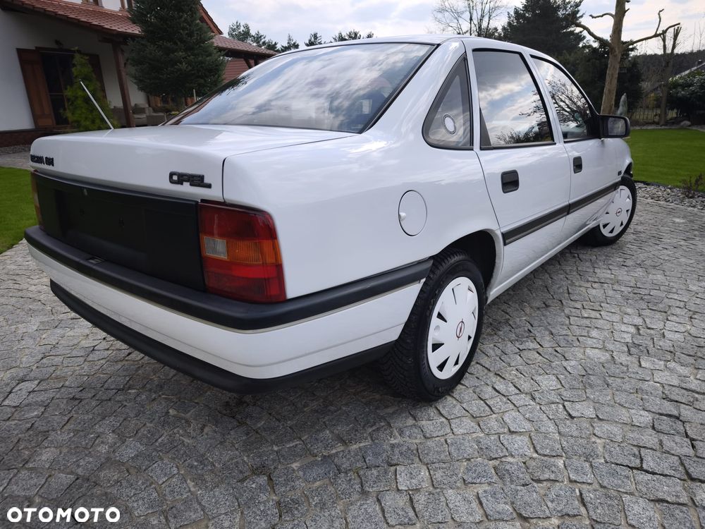 Opel Vectra - 20