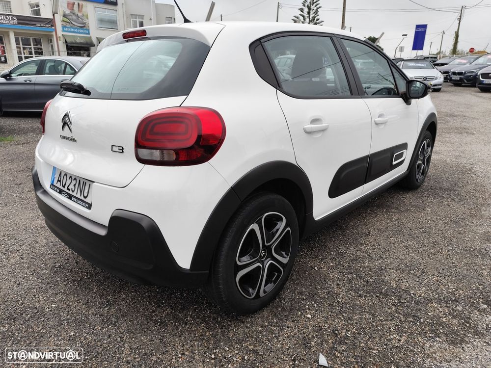Citroën C3 1.2 PureTech Shine - 9