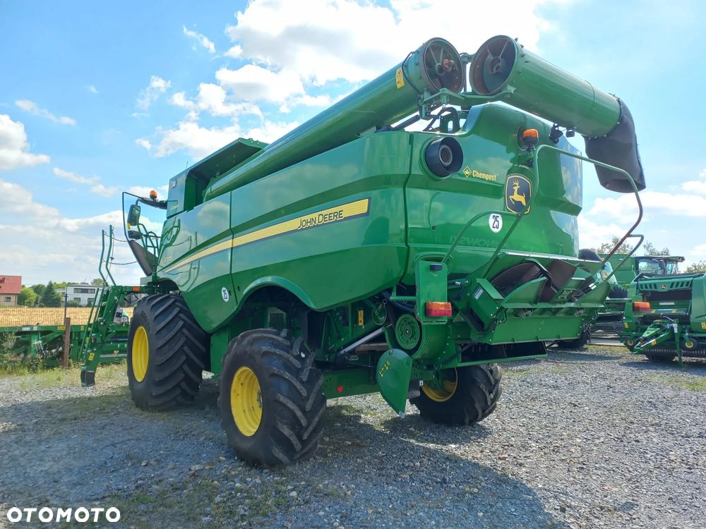 John Deere - 4