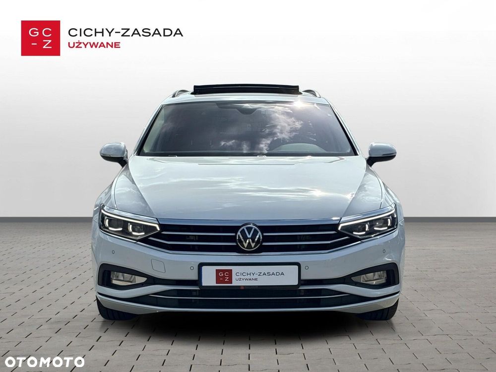 Volkswagen Passat - 9