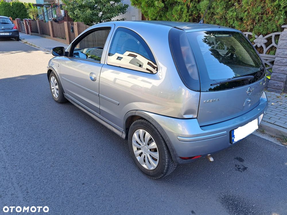 Opel Corsa 2005 photo 4