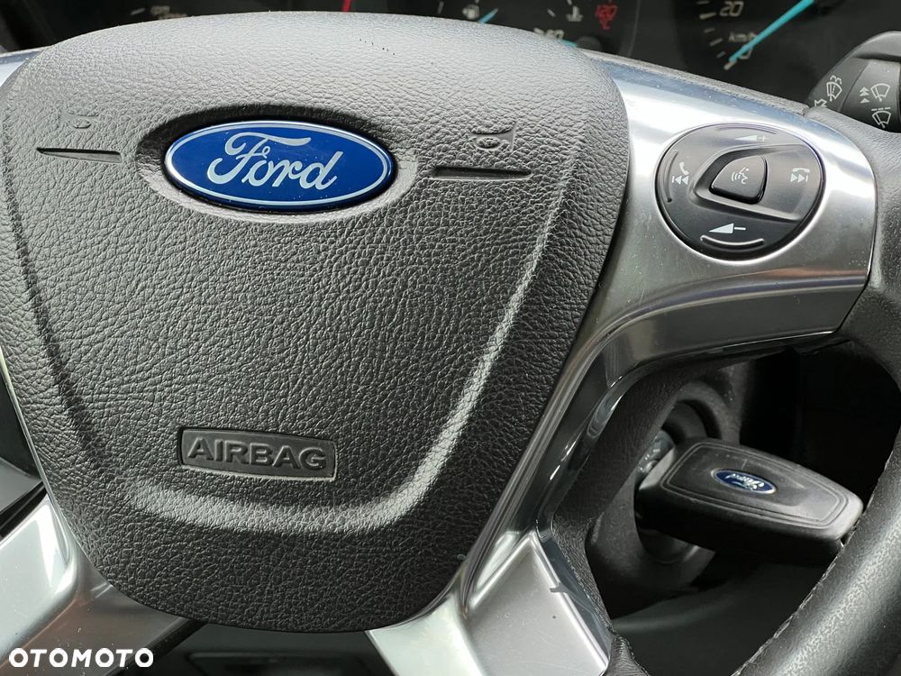 Ford Transit Custom 290 L2H1 Limited - 17