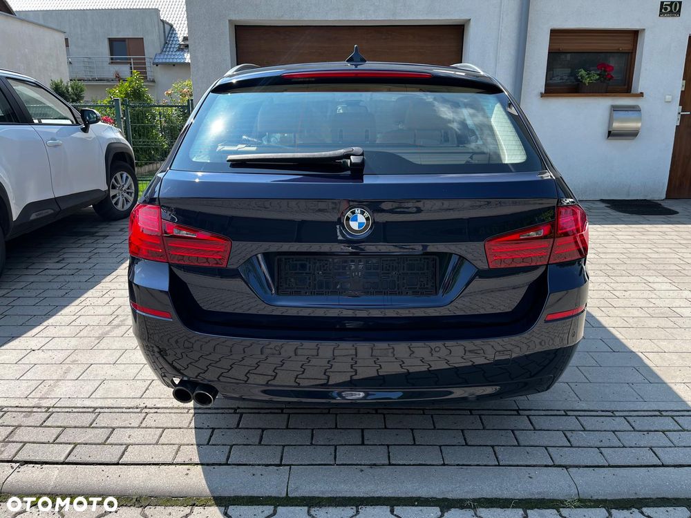 BMW Seria 5 520d Luxury Line - 24