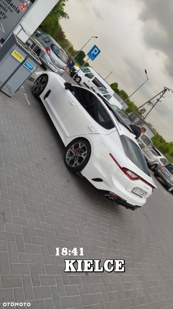 Kia Stinger 3.3 T-GDI V6 GT AWD - 22