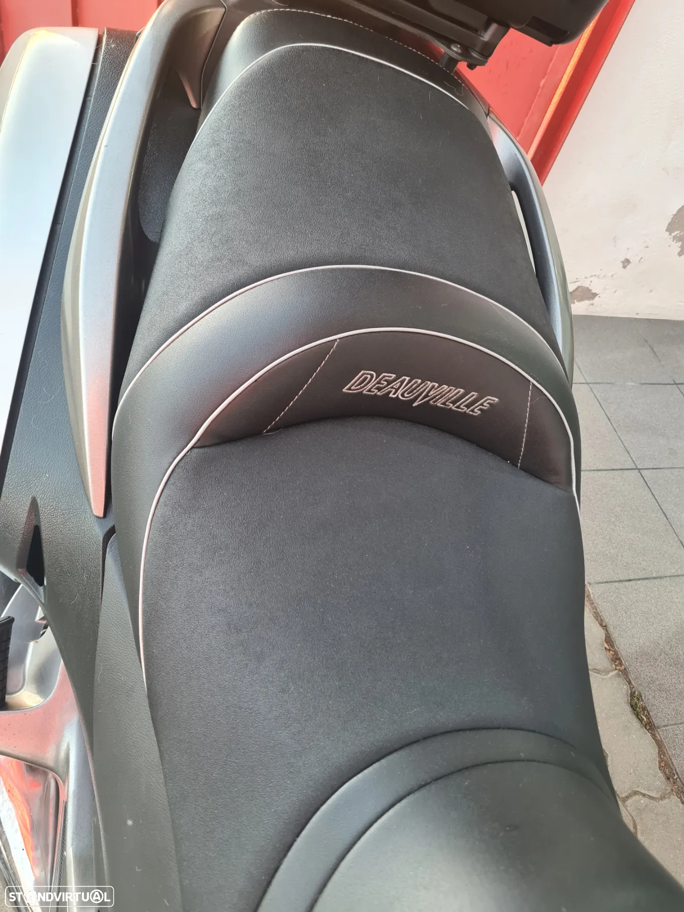 Honda Deauville 700 NT - 6