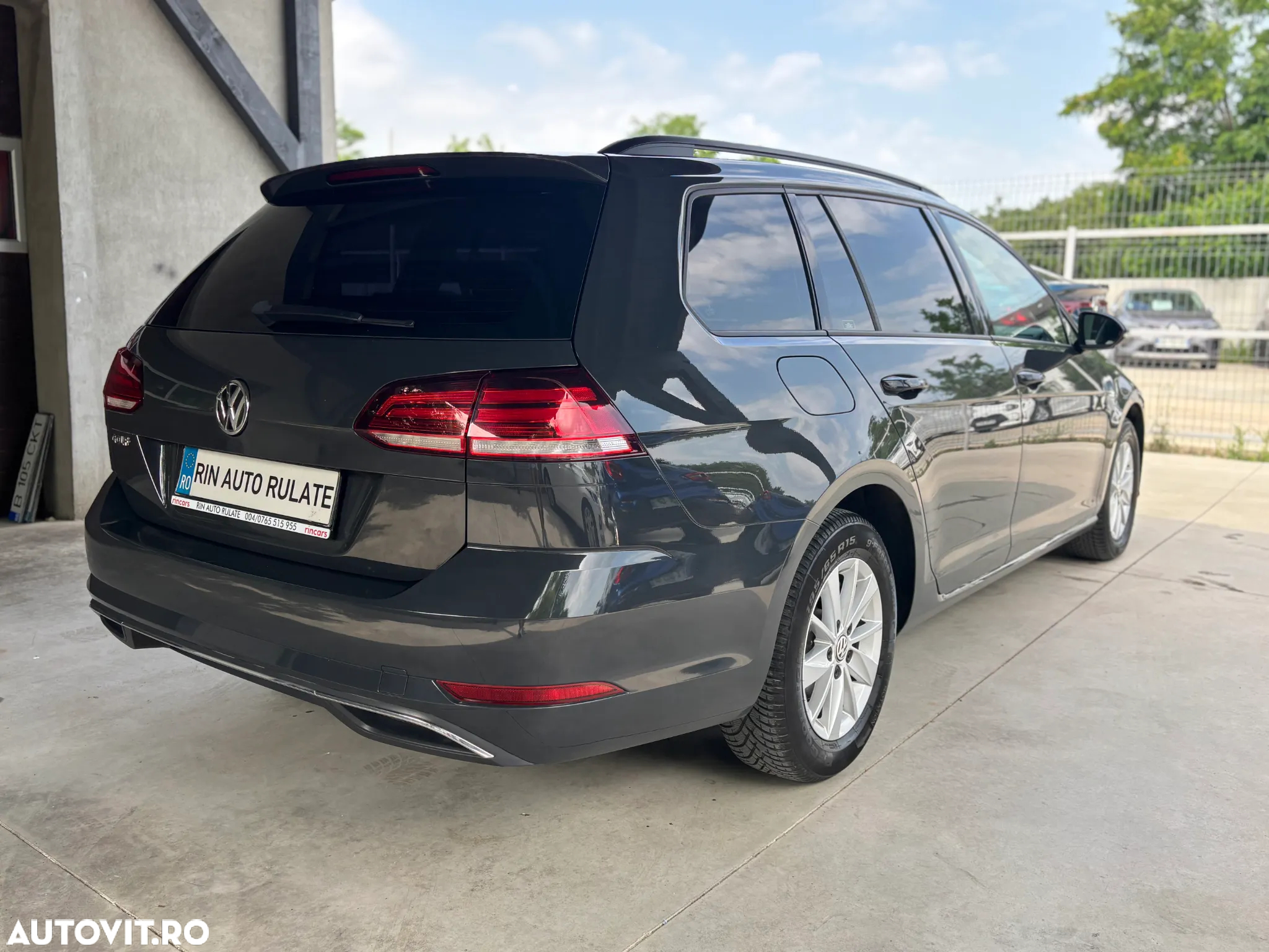 Volkswagen Golf 1.6 TDI Trendline - 9