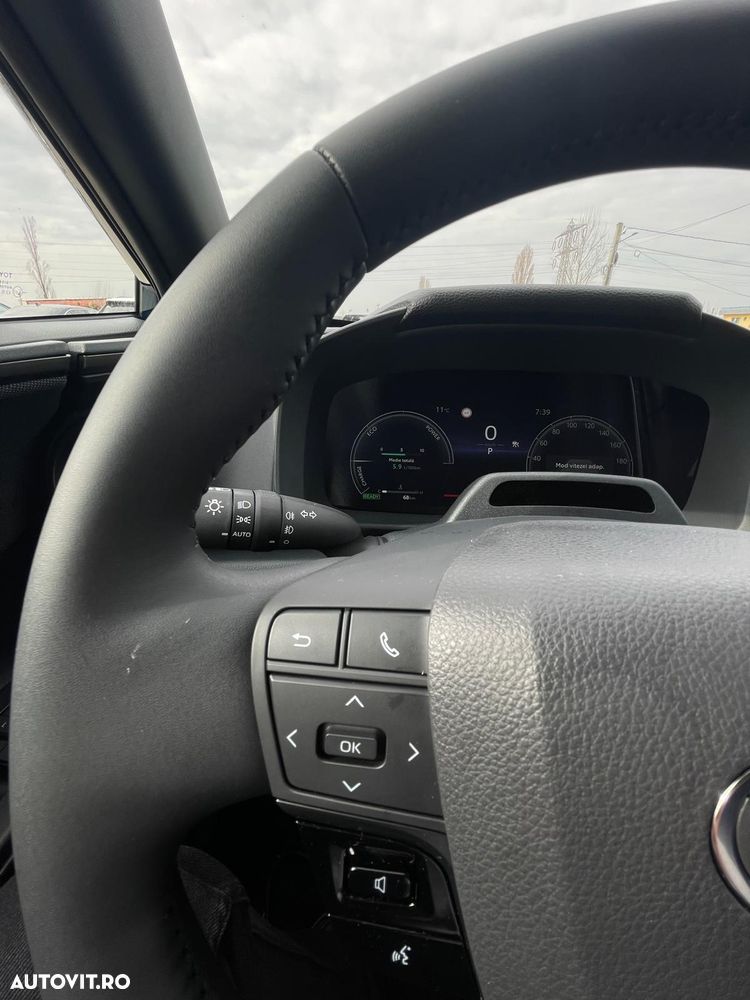 Toyota C-HR 1.8 HEV 140 CP 4x2 CVT Active - 15