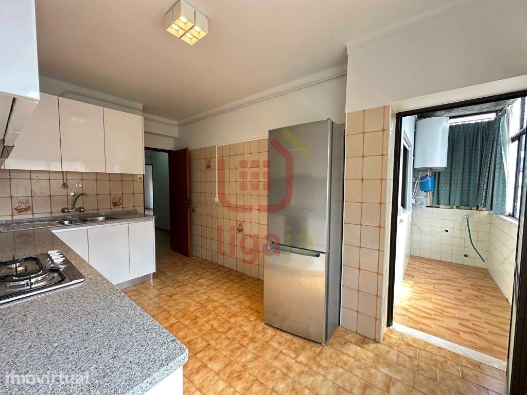 Apartamento T3 Arrendamento Ourém - Grande imagem: 2/19