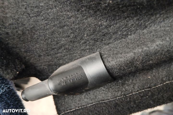 Polita portbagaj 1J6863534 1J6867769 1J6863534 1J6867769 Volkswagen V - 3