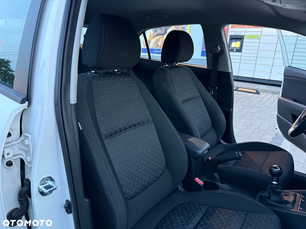Kia Rio 1.2 L Business Line - 20