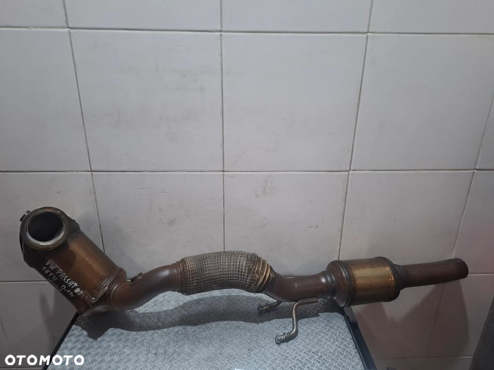 Katalizator Volkswagen Passat kombi B8 2019 rok 1,5TSI nr 5Q0181LB 3Q0131701M 3Q0131723 - 1