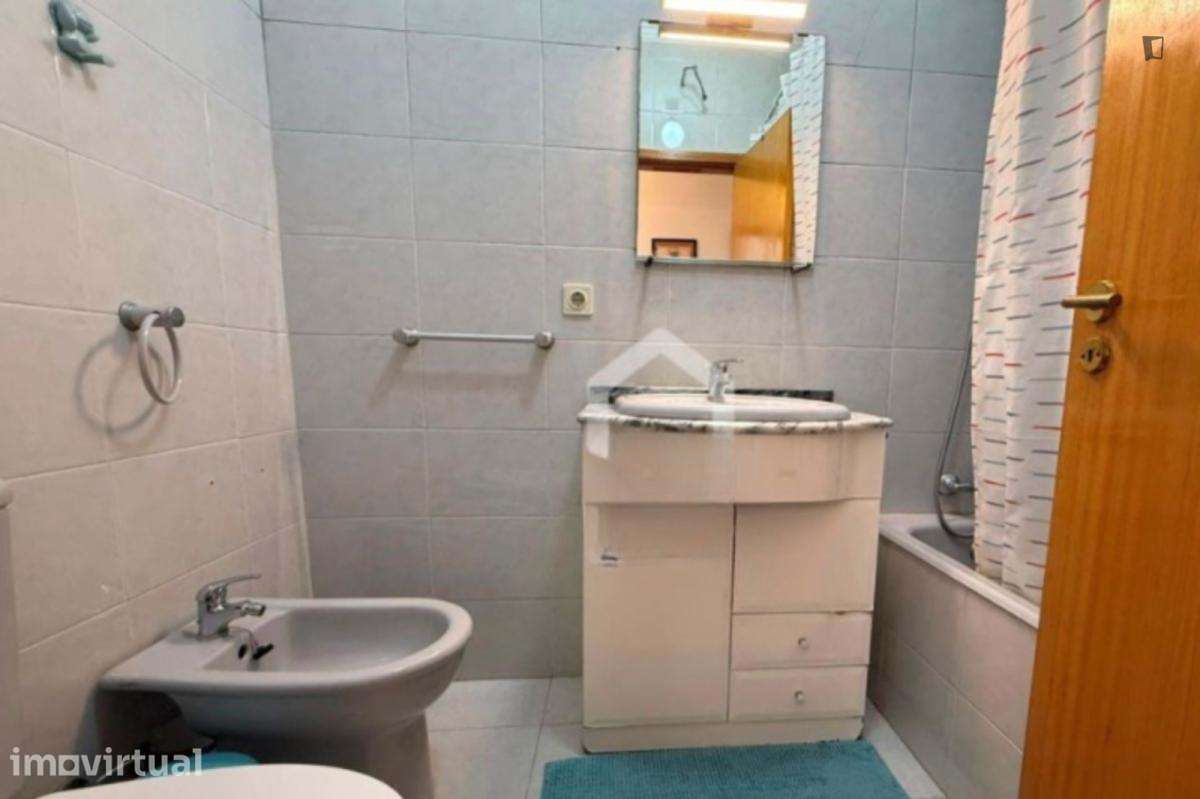 Apartamento com 3 quartos - localizado em Vila nova de gaia - Grande imagem: 4/9
