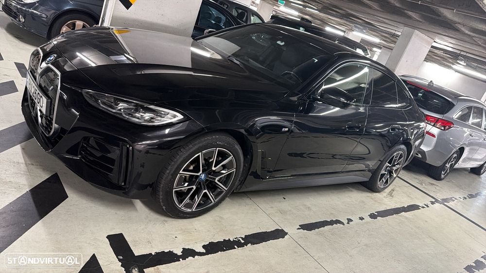 BMW i4 - 12