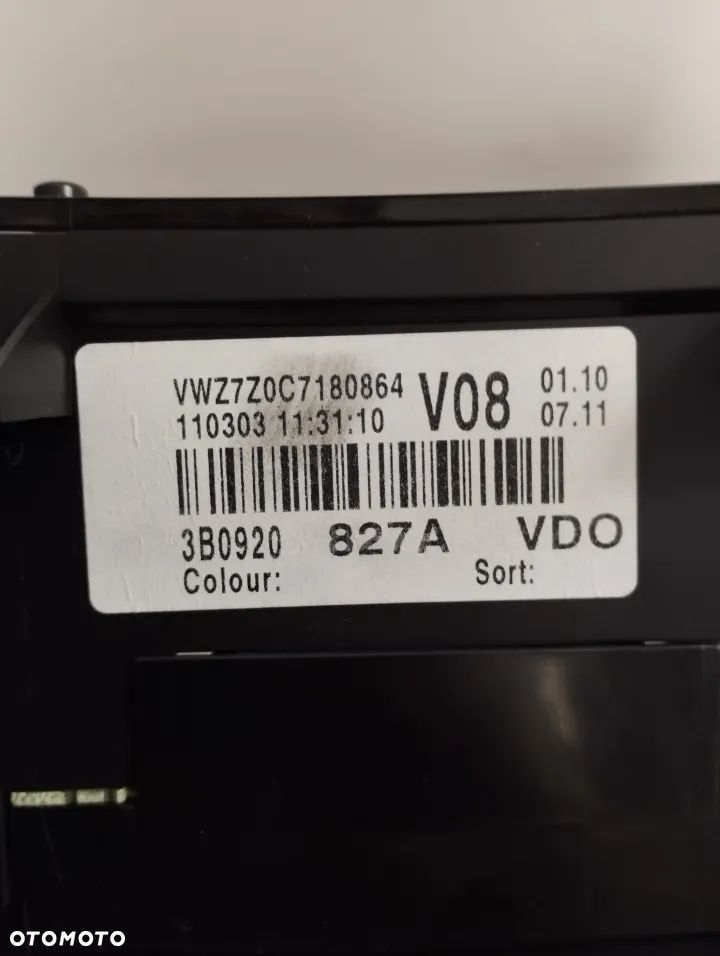 VW PASSAT B5 FL 1.9 TDI LICZNIK ZEGAR EUROPA 3B0920827A - 3