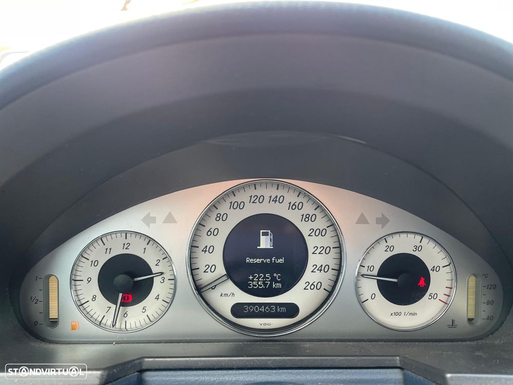 Mercedes-Benz E 220 CDI Avantgarde - 8