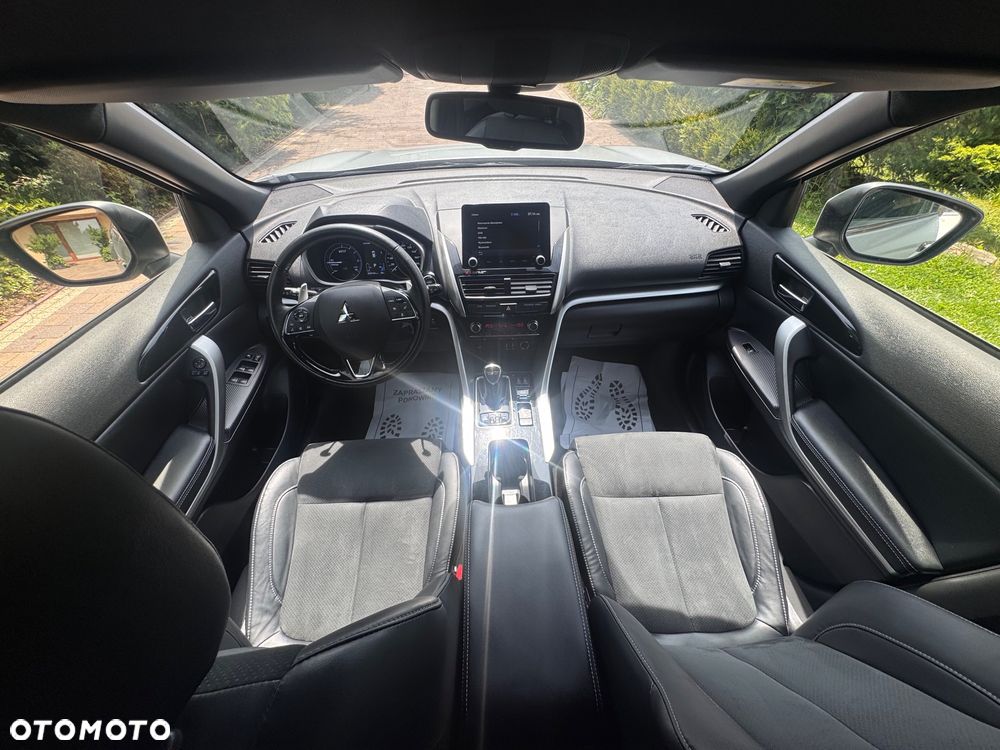 Mitsubishi Eclipse Cross - 22