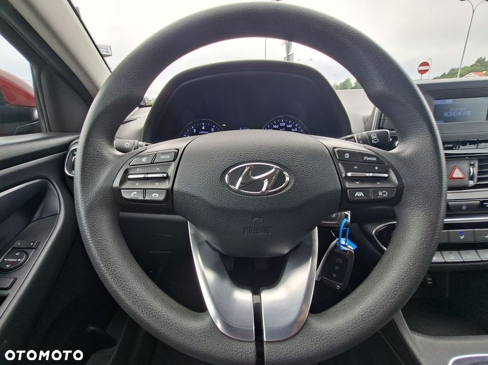 Hyundai i30 - 19