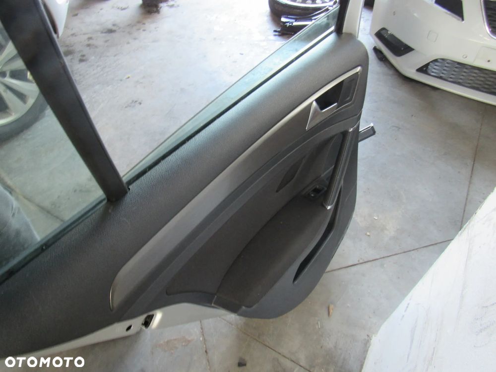 vw golf VII hb tył lewe drzwi la7w - 6