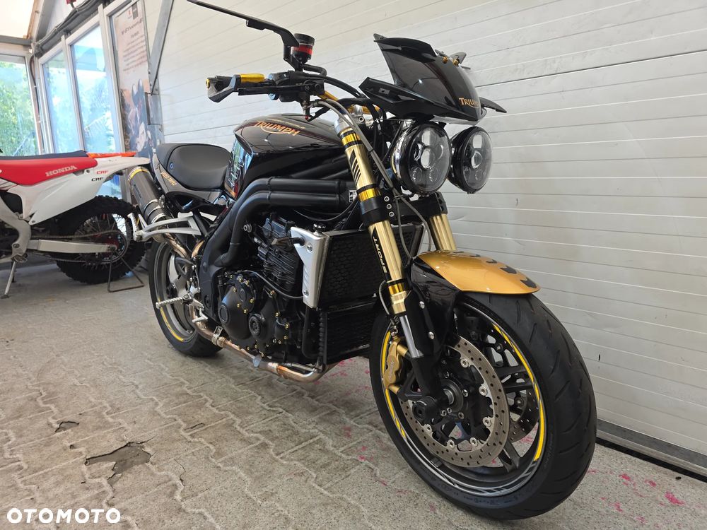 Triumph Speed Triple - 2