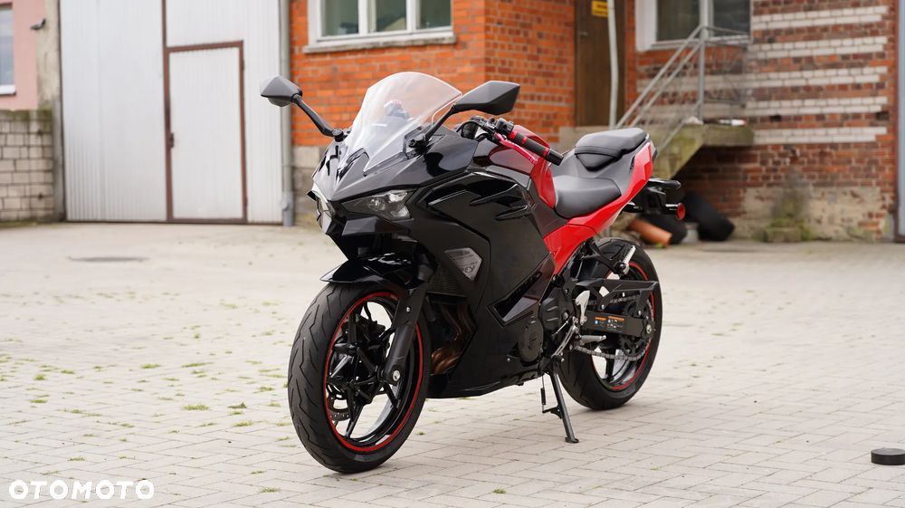 Kawasaki Ninja 500 - 8