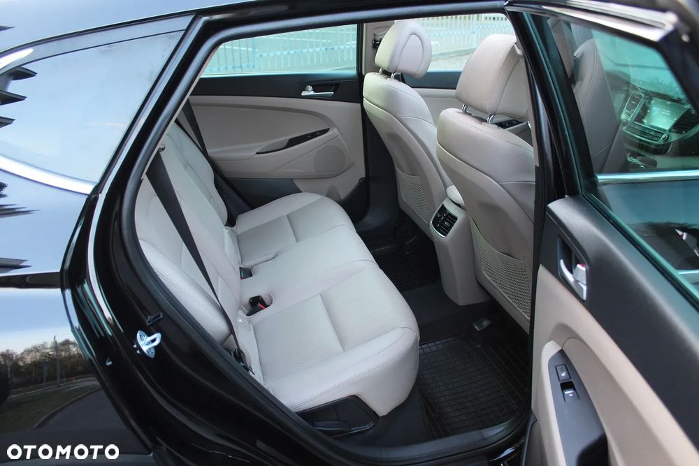 Hyundai Tucson 1.6 T-GDI GO 2WD - 16