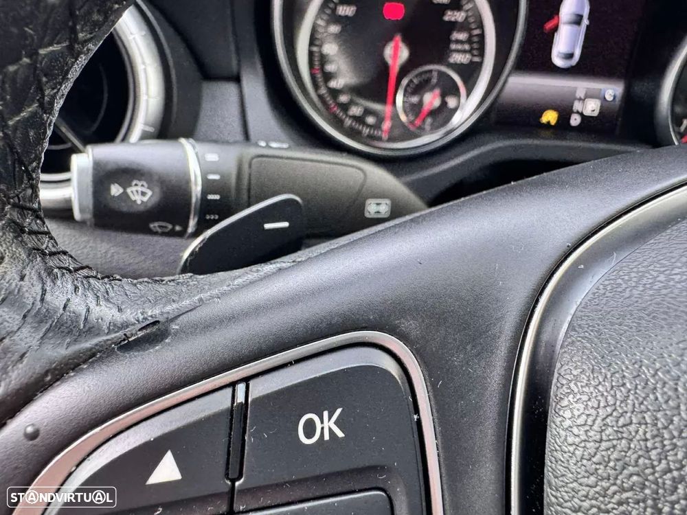 Mercedes-Benz CLA 180 d 7G-DCT Peak Edition - 10