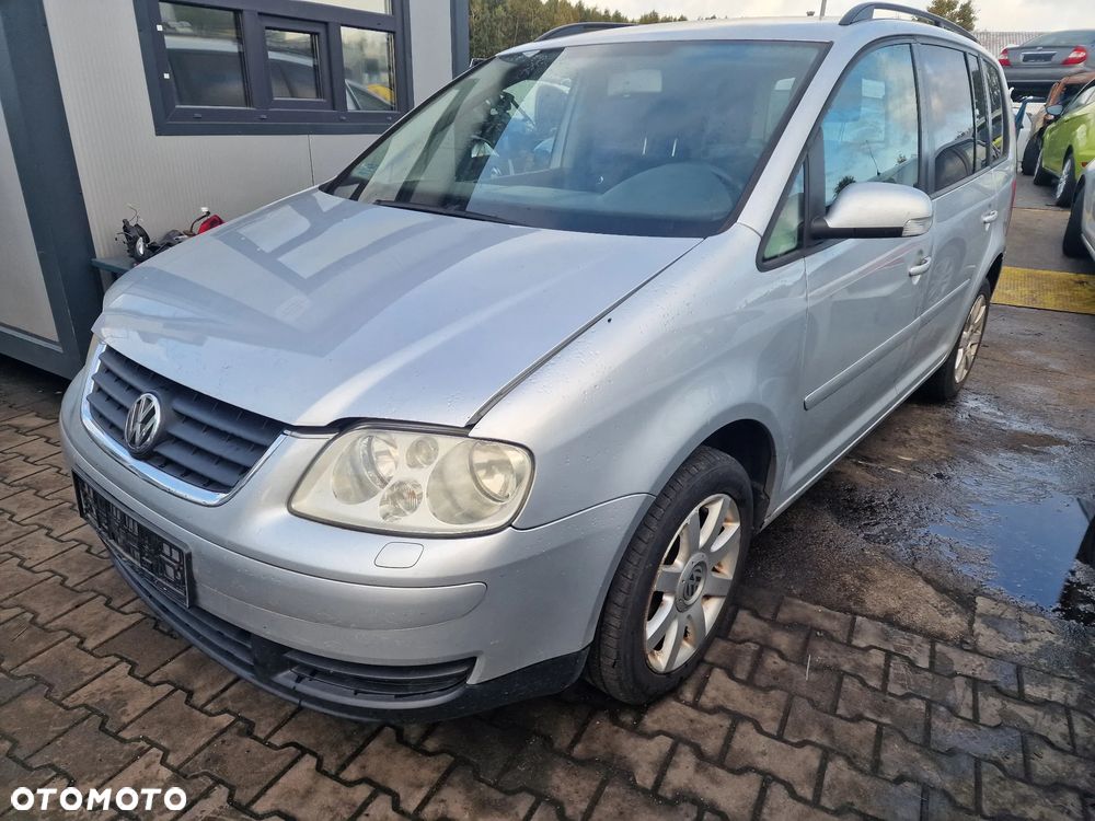Volkswagen Touran 2006r 92KW 1.9d Cały na części - 1