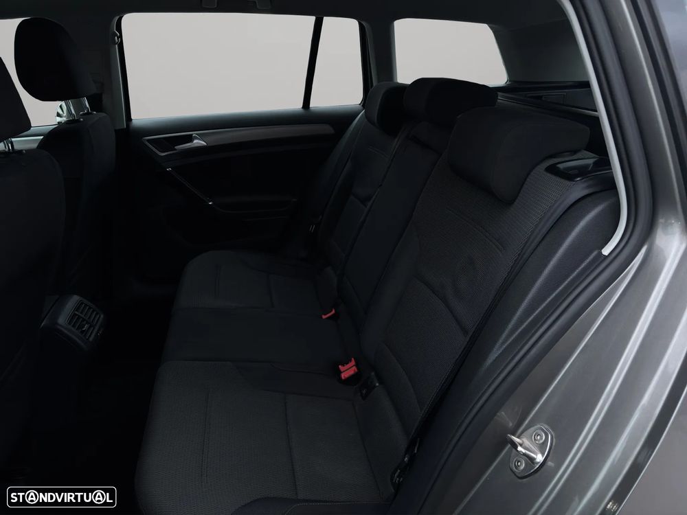VW Golf Variant 1.6 TDi GPS Edition - 13