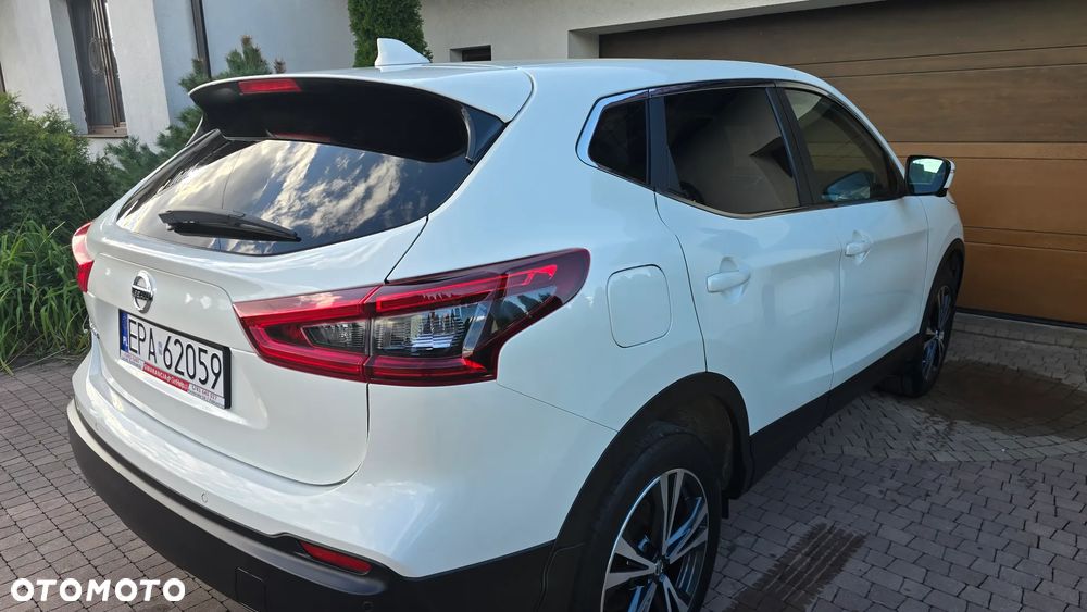 Nissan Qashqai - 10