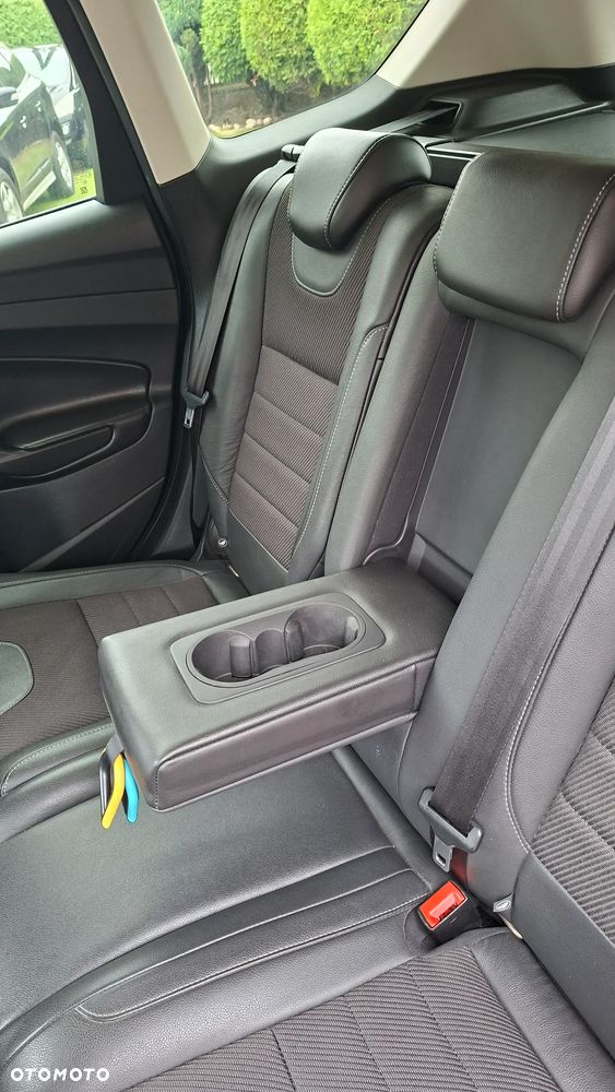 Ford Kuga 2.0 TDCi 4WD Titanium - 20