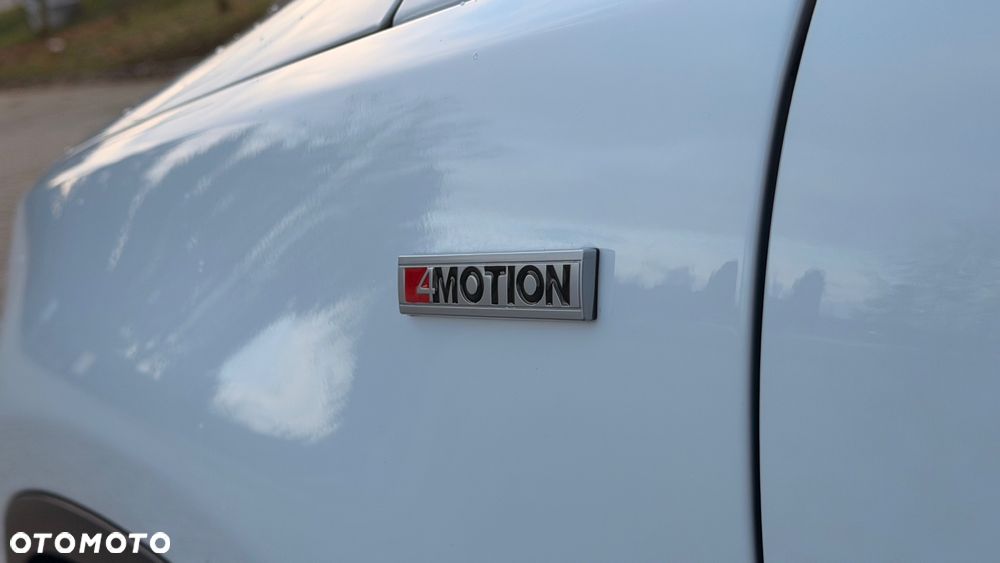 Volkswagen Tiguan 2.0 TDI 4Mot Perfectline R-Style DSG - 23