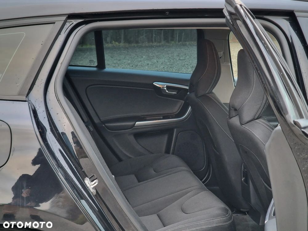 Volvo V60 D4 Drive-E Kinetic - 14