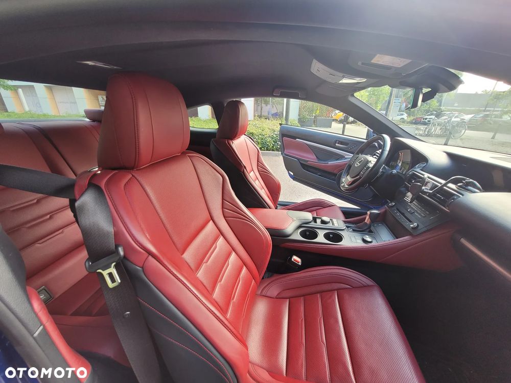 Lexus RC 200t / 300 F Sport - 15