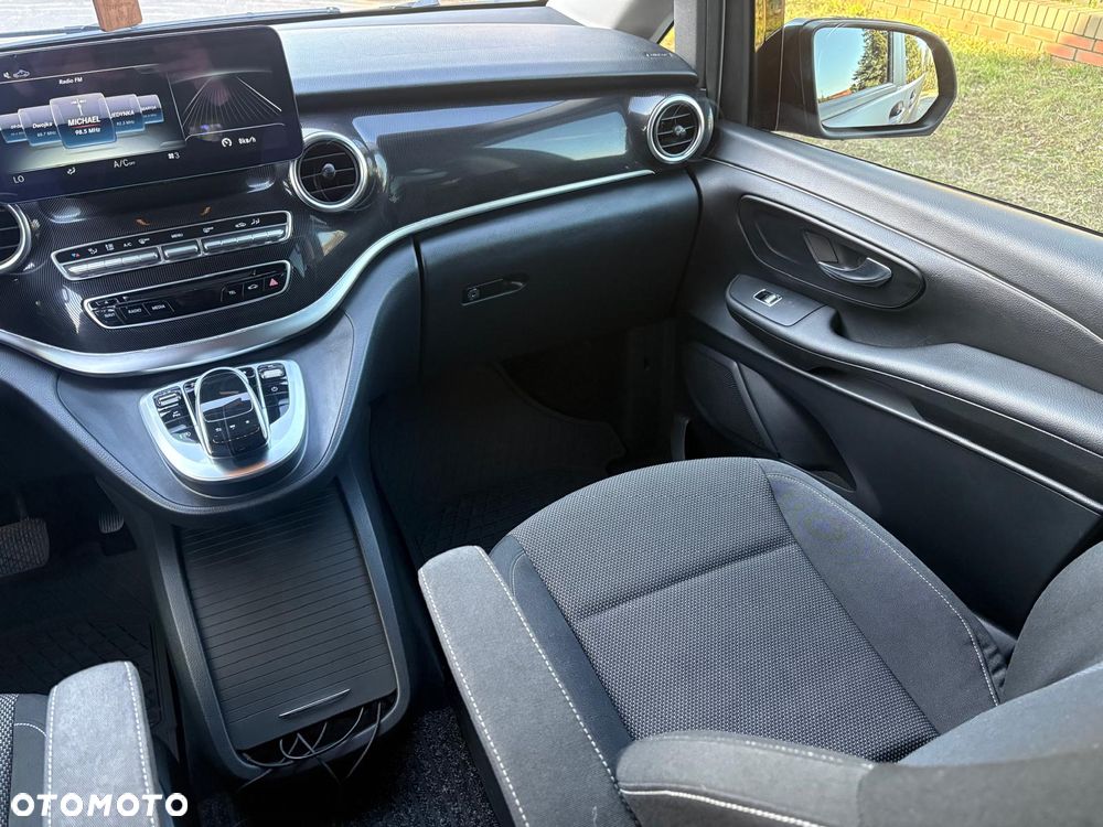 Mercedes-Benz Klasa V 220 (BlueTEC) d 7G-Tronic (długi) - 19