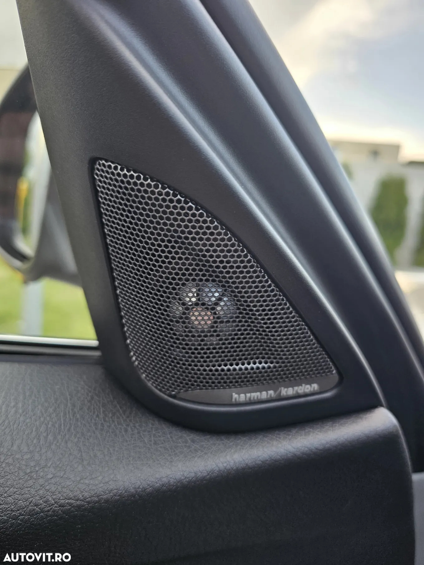 BMW Seria 3 320d Aut. Luxury Line - 9