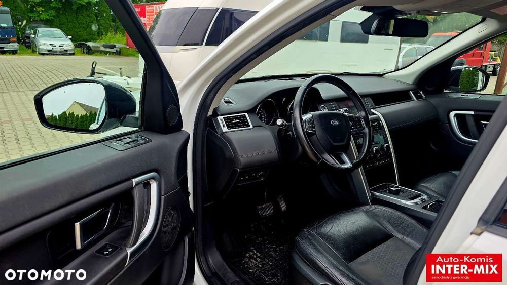 Land Rover Discovery Sport - 25