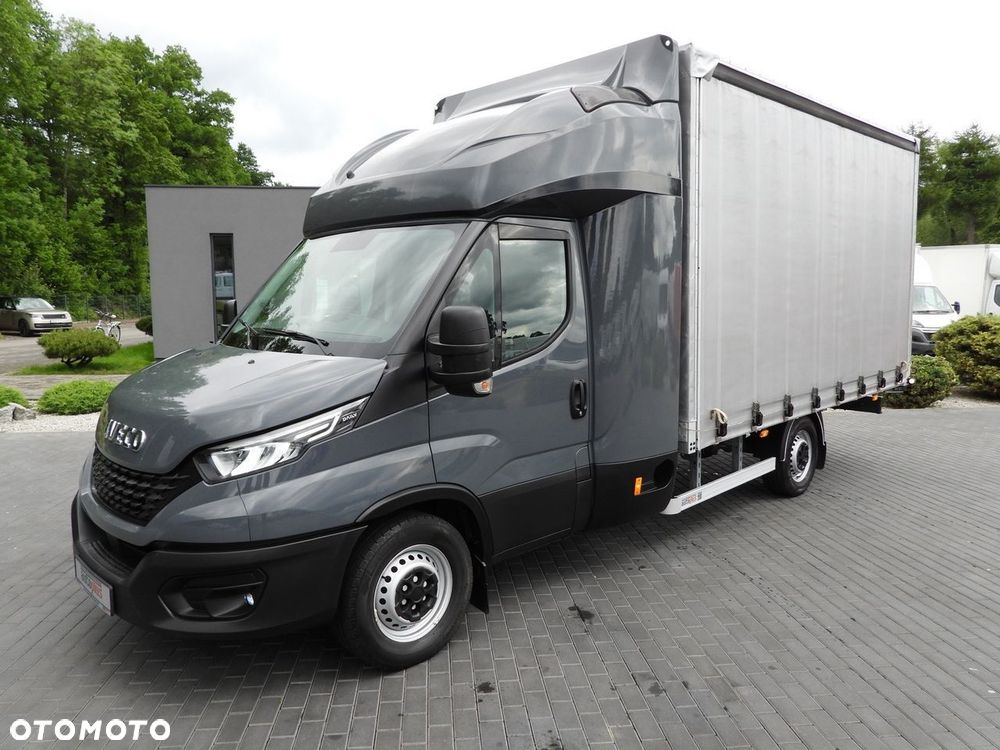 Iveco DAILY 35S18 PLANDEKA 8 PALET WEBASTO TEMPOMAT NAWIGACJA LEDY PNEUMATYKA KLIMATYZACJA  180KM - 19