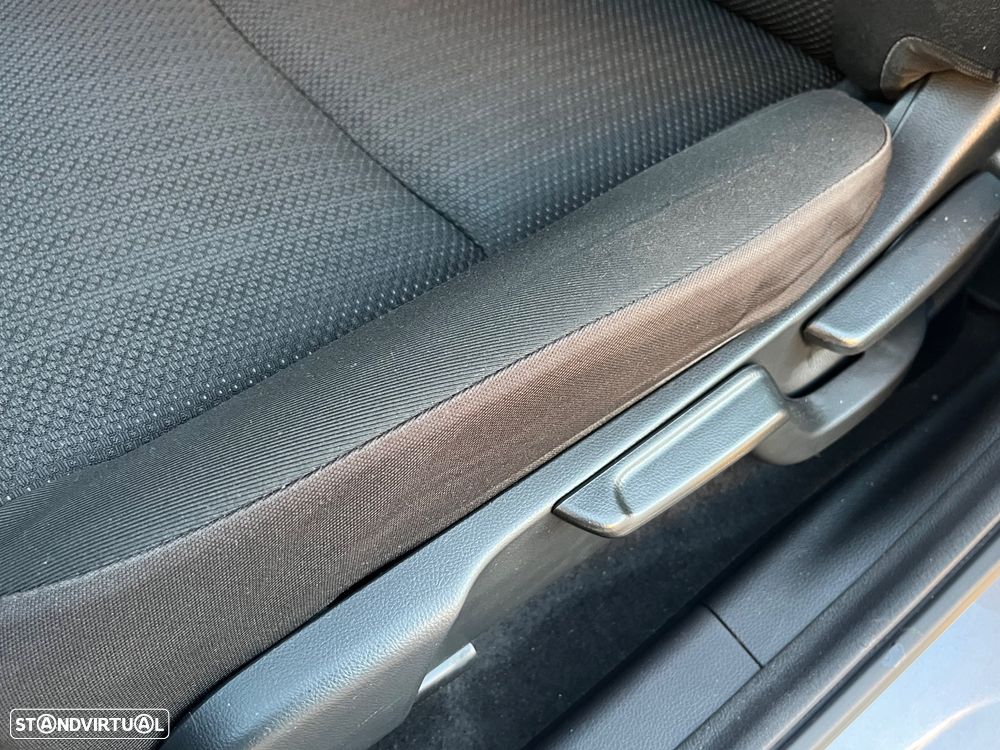 Honda HR-V 1.6 i-DTEC Elegance+Connect Navi - 26