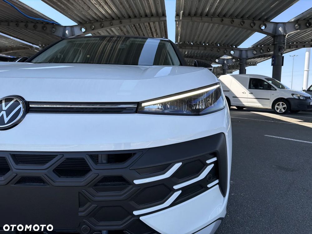 Volkswagen T-Roc 1.5 eTSI Life DSG - 21
